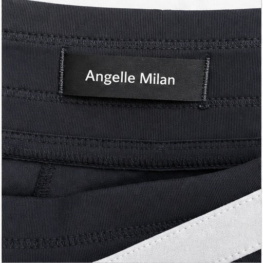 Angelle Milan Capri Broek Travelstof - Zwart met Witte Zijstreep - detail van materiaal en afwerking
