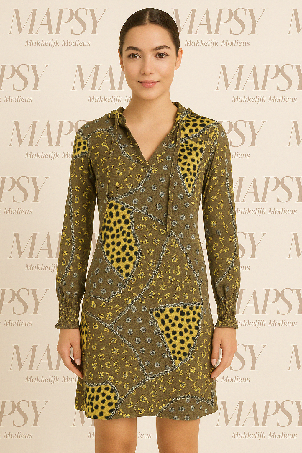 Damesjurk met opvallende print - Mix van Leopard en Chain Motief - In 5 maten - Lange mouwen
