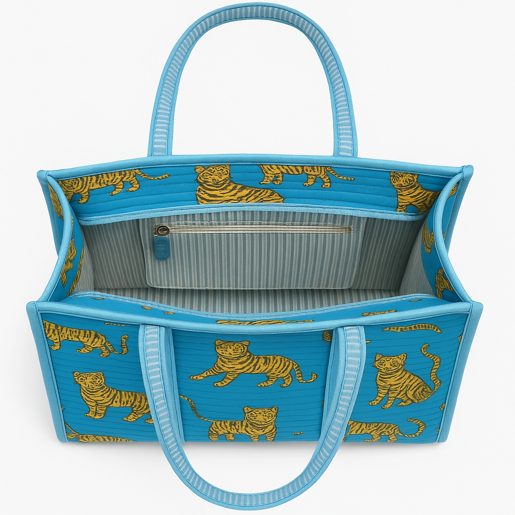 Tiger Joy Tote – Grote Blauwe Draagtas met Tijgerprint | MAPSY - Mapsy B.V