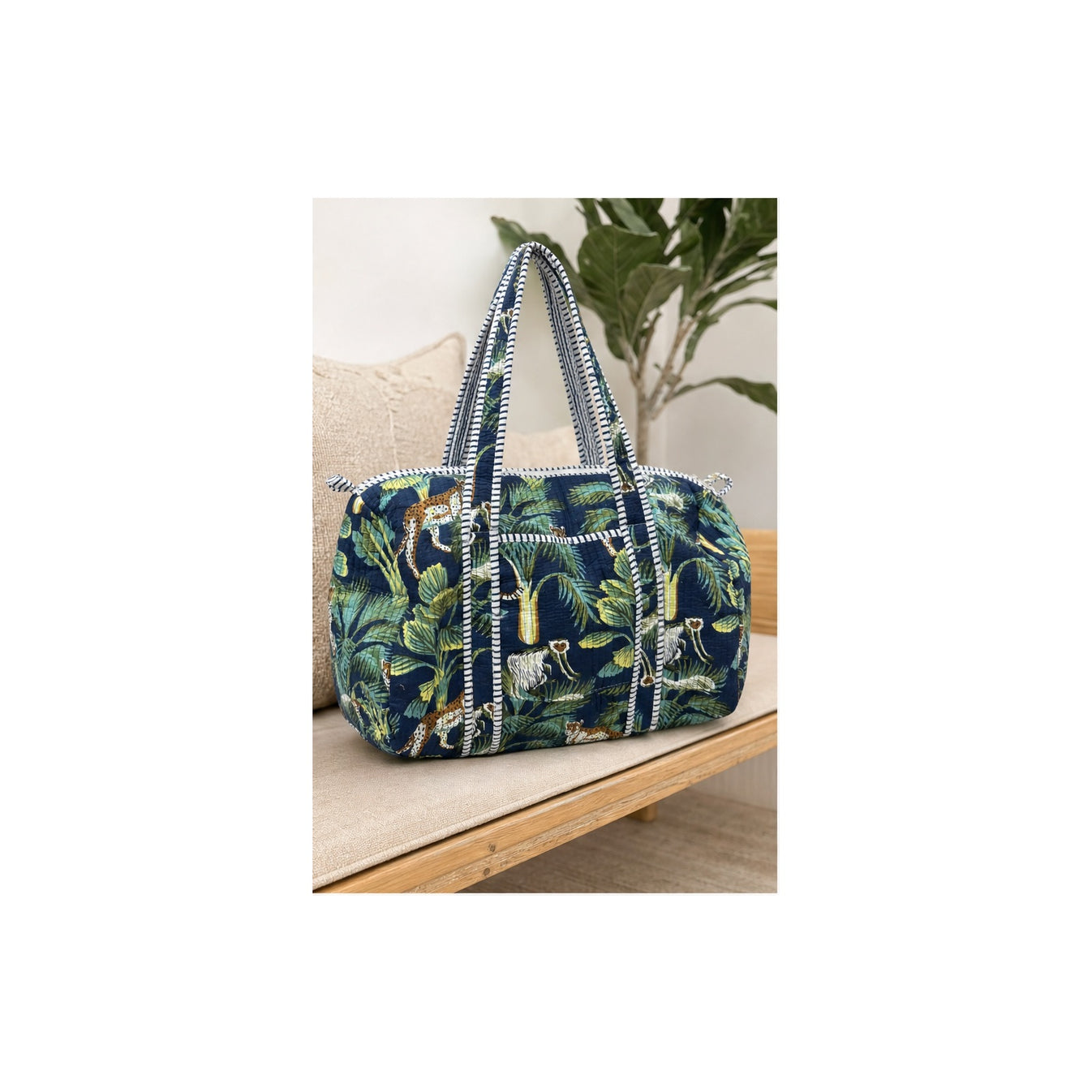 HS Dufflebag - Meerdere Prints - Donker groen bloemenprint - sfeerbeeld