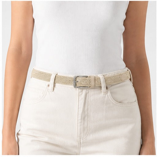 HS Smalle Riem Dames - Basic - 11 Kleuren - Creme Smal Rechthoekige Gesp - gedragen op model