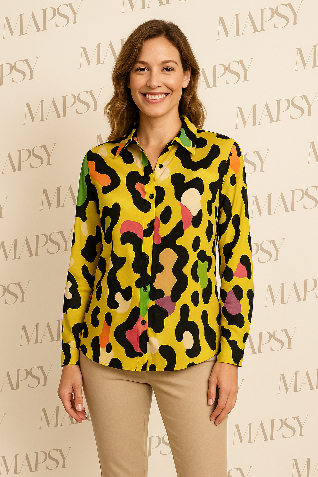 Angelle Milan - Casual travelstof blouse - Geel panterprint - Travelstof - In 5 maten verkrijgbaar - Mapsy B.V