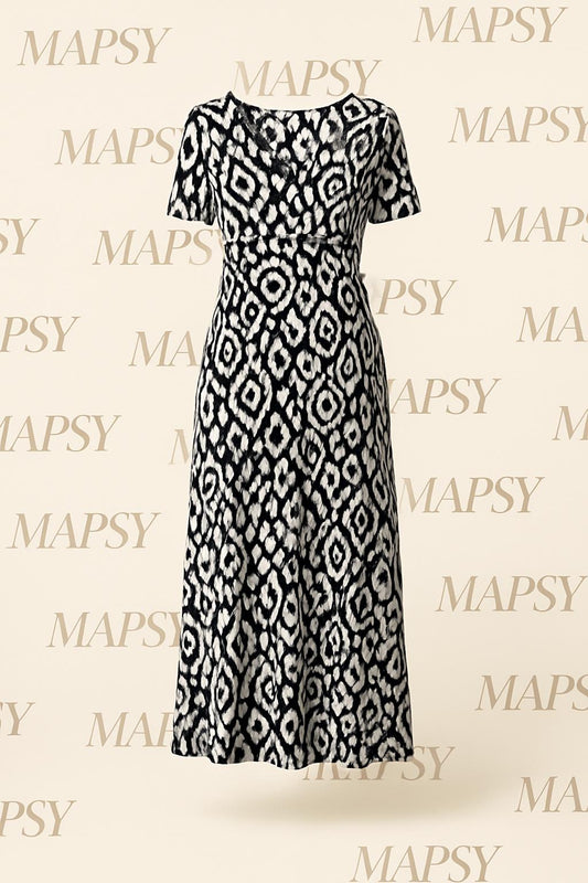 Maxi Dress Zwart Wit Ikat – Jimi Fei Paris | One Size Kreukvrije Elegantie - Mapsy B.V