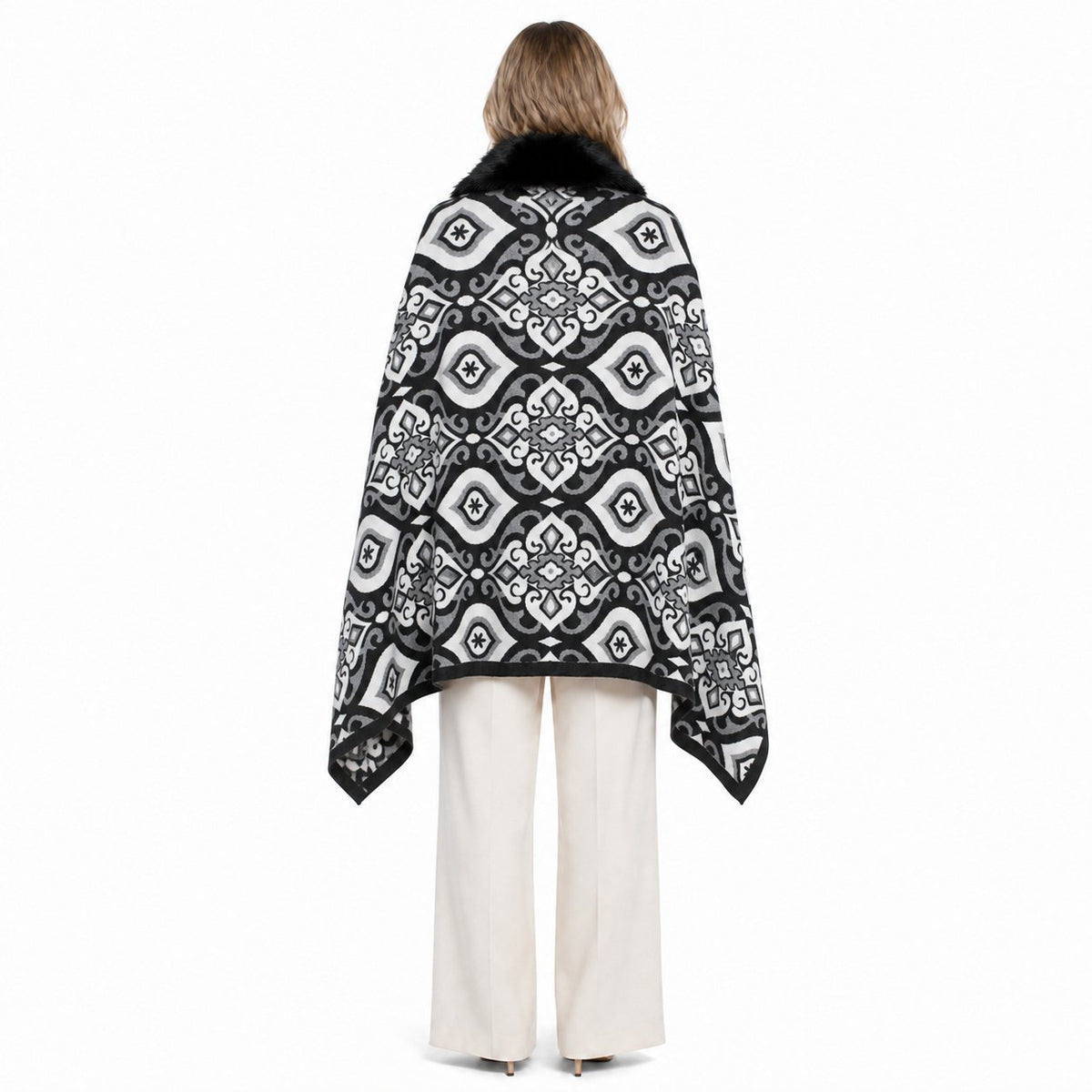 Geometrische Stola met Faux Fur Rand - 60x200 cm