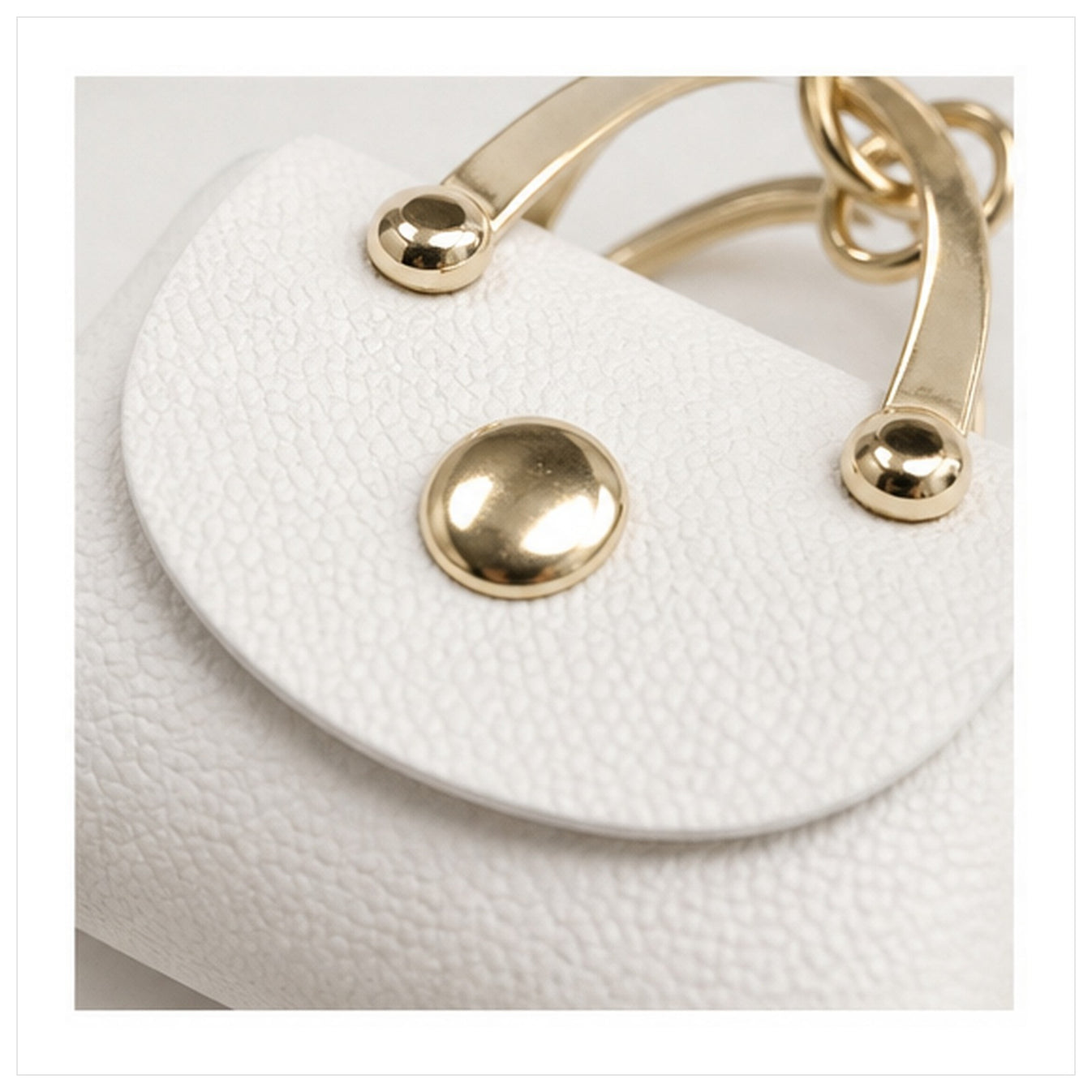 Detailfoto HS Tassenhanger - Design 12 mini handtas look met hanger en decoratieve details - tassenhanger Bol public repair 2026-05-27