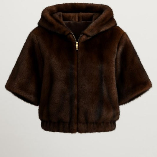 Faux Fur Cape met Capuchon