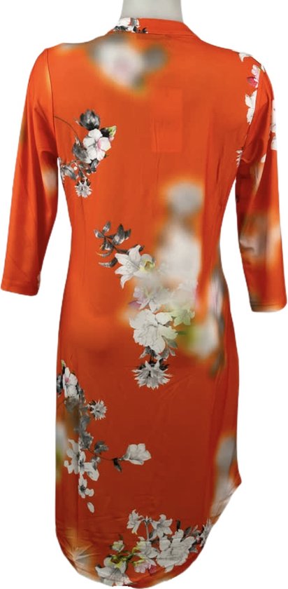 Angelle Milan – Reisestoffkleid – Rotes Blumenkleid – Atmungsaktiv – Knitterfrei – Nachhaltiges Kleid