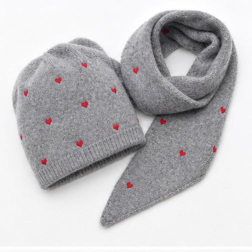 Muts & Sjaal Set met Hartjes