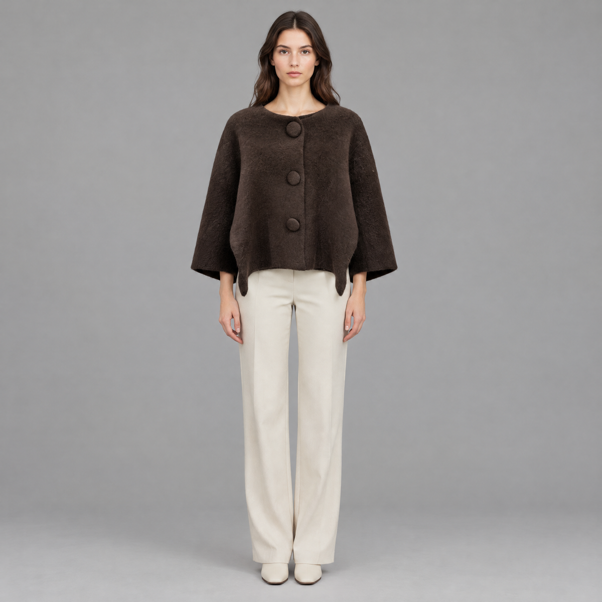 Bouclé Vestjasje met Grote Beklede Knopen in Bruin