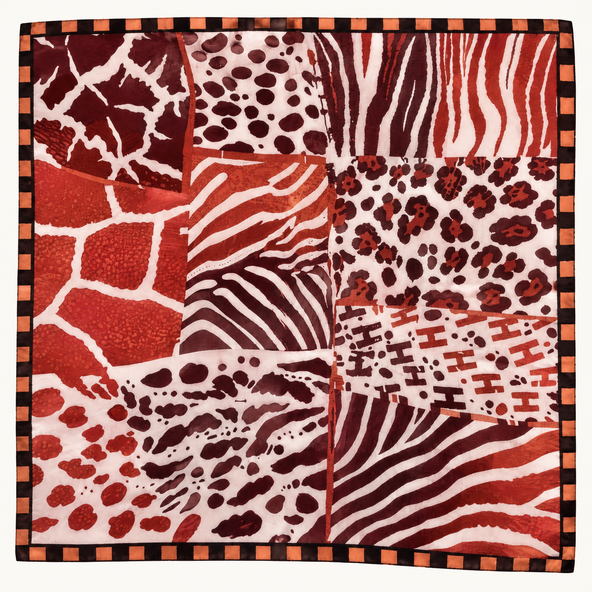 Satijnen Sjaal 70x70 – Dierenprint Patchwork