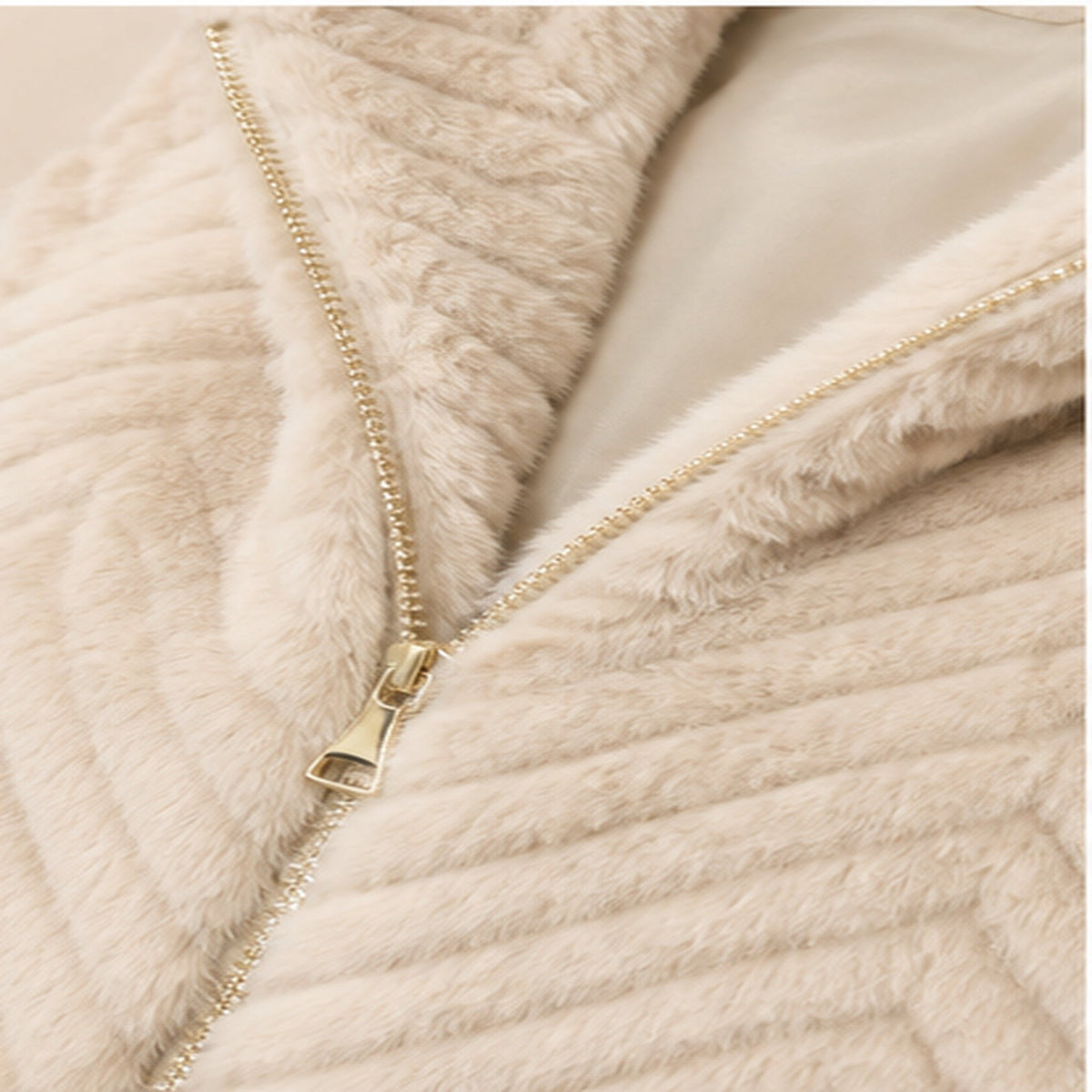 Faux Fur Bodywarmer – Model 40922