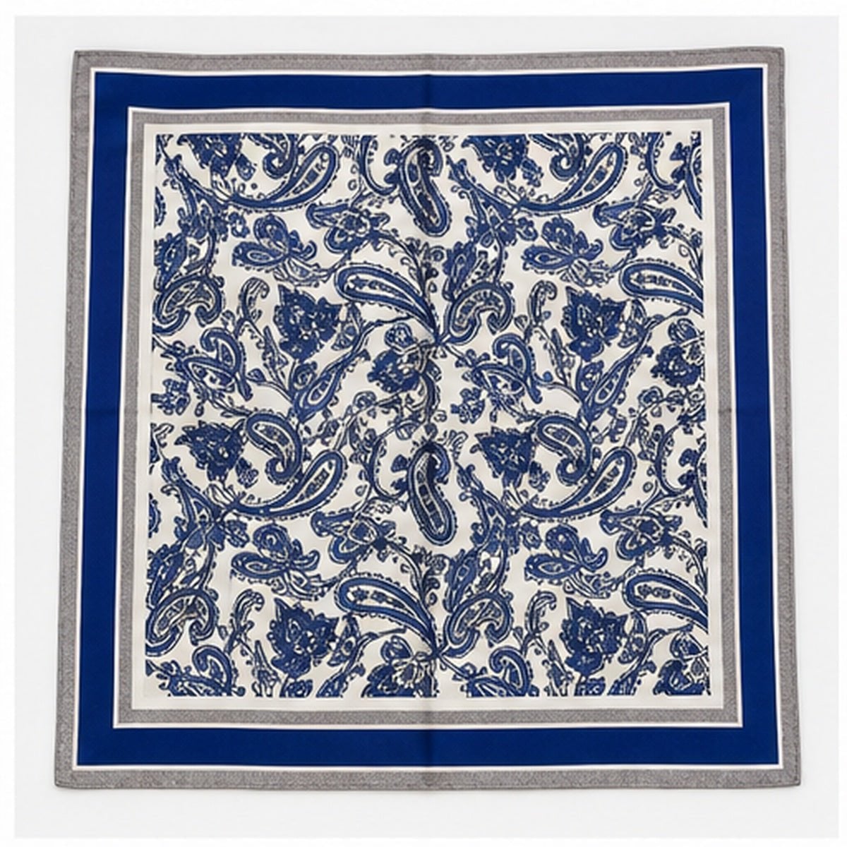 Vierkante Sjaal 70x70 – Ornamentprint