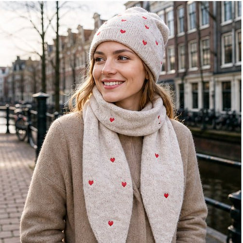 Muts & Sjaal Set met Hartjes