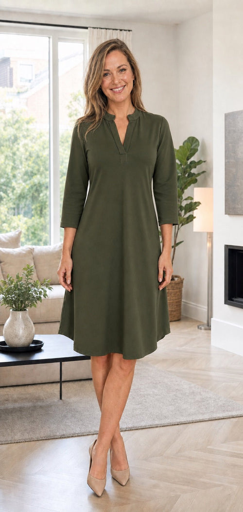 Angelle Milan Travelstof Jurk - Army Groen Effen - Driekwart Mouw