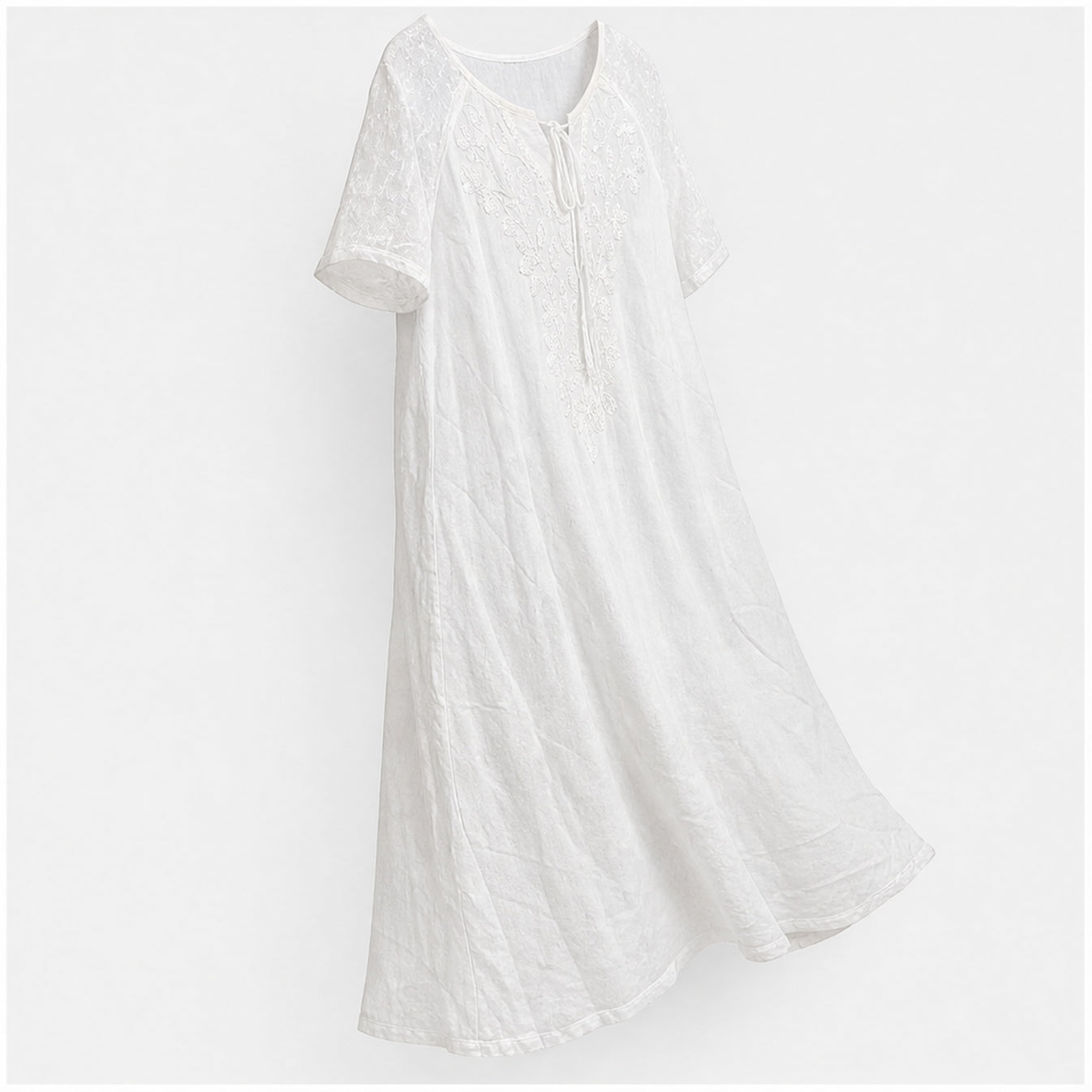 HS Jurk Handmade in India Wit ton-sur-ton detail - zijaanzicht