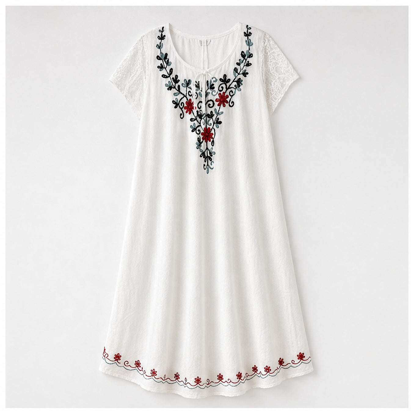 HS Jurk Handmade in India Zwart rood groen borduur - vooraanzicht
