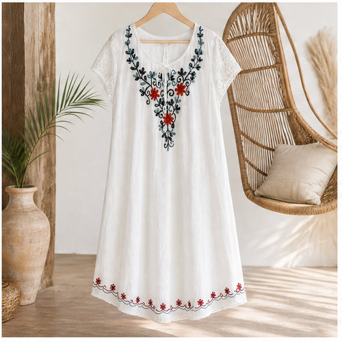 HS Jurk Handmade in India Zwart rood groen borduur - sfeerbeeld